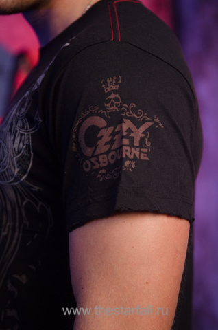 Affliction | Футболка мужская Ozzy Osbourne Reaper Tee Signature Series A580 левый рукав