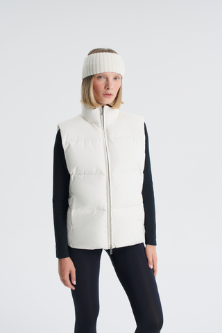 Жилет пуховый Lily