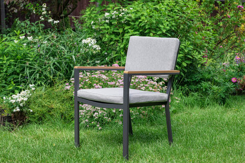 Обеденное кресло ROYAL FAMILY OSCAR с подлокотниками из поливуда