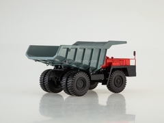 BELAZ-540A Dumper red-gray 1:43 Dealer models BELAZ