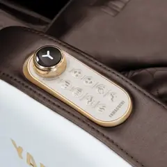 Интерьерное массажное кресло Yamaguchi Osaka Light Brown