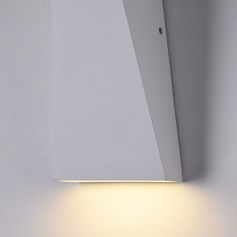 Бра Outdoor Times Square O580WL-L6W