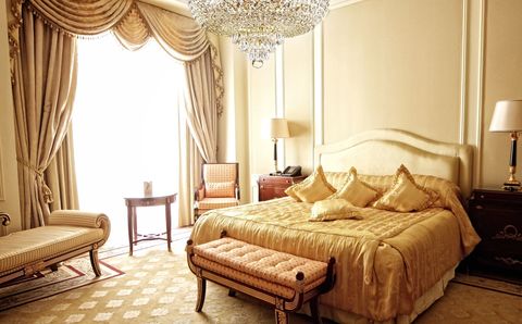 Люстра Maytoni Palace DIA890-CL-06-G