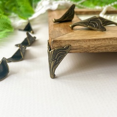 Ножки для шкатулок угловые бронзовые, 2,5*1,2 см, набор 8 шт.