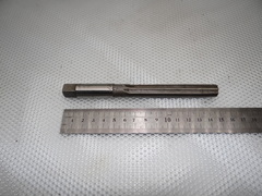 Развертка ручная прямая 13мм Н7 У12 ц/х