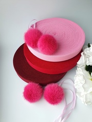 Eco-fur pompoms, 5 cm, color Sundae, 2 pieces