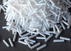 Стеклярус Тохо 9 мм 0121 белоснежный