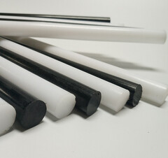 Полиацеталь стержень 60 мм