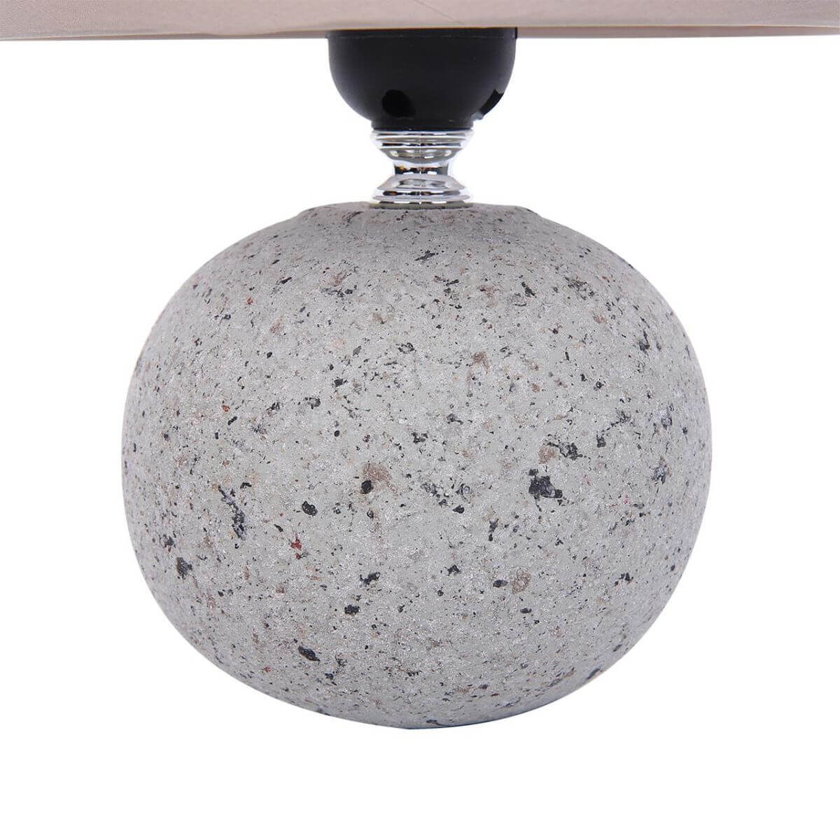 Настольная лампа Lumion Classi Tareka 8215/1T