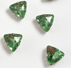 Стразы пришивные стекло в оправе "Треугольник", р. 12 мм, зелёный
