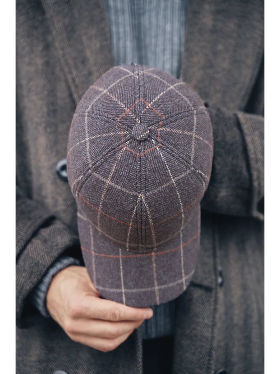 Кепка утепленная с ушками драповая