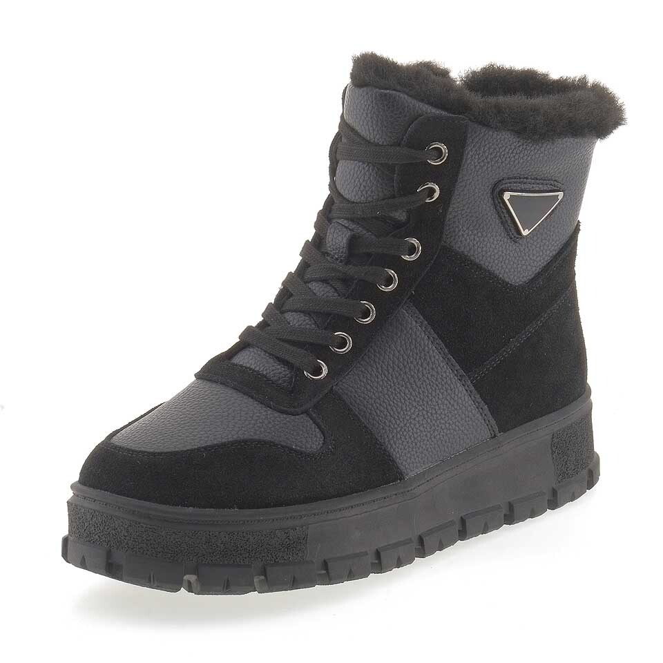 Ботинки женские BONAVI 42-ZBE23-23-101 черные