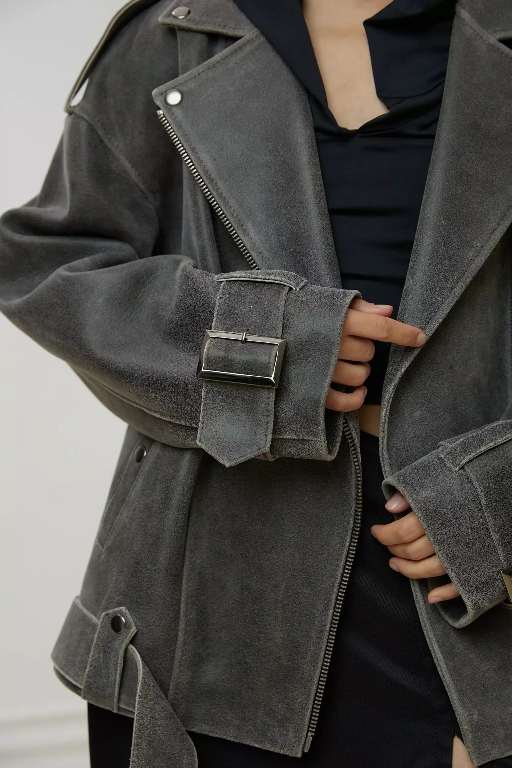 Косуха Oversize Vintage с ремешками, Серый