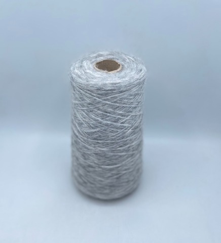 Filitali lab (пр.Италия), art-Puno petit , 350м/100гр, 56% Беби альпака, 10% Вспушенный меринос, 34% Полиамид, цвет- Серый меланж,арт.36710