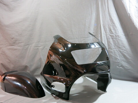 Комплект пластика Kawasaki zzr1100-1 90-91-92 чёрно-красный