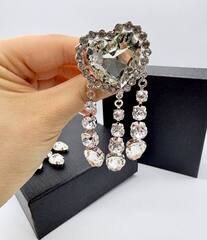 32153 -Серьги клипсы с подвесками с кристаллами и жемчугом в стиле Alessandra Rich