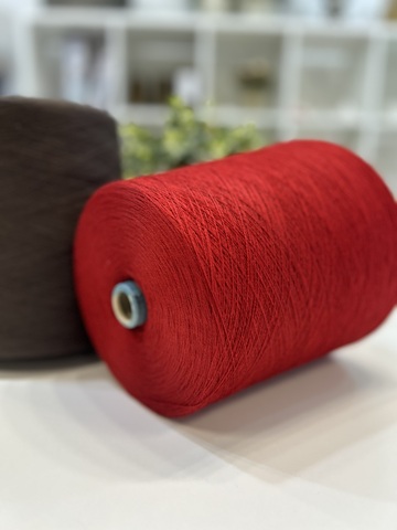 Меринос 50% c низкопилингуемым акрилом 50% E. MIROGLIO 1250 красный Гуччи