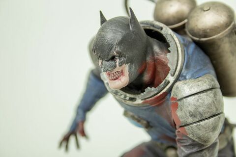 Фигурка Бэтмен Зомби Бэтмен Комикс DC Галерея