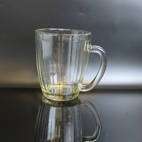 Кружка барная пивная толстое стекло Уршельский стеклозавод, (объём-? мл), 12. 5 см, винтаж СССР 1973-1983 гг