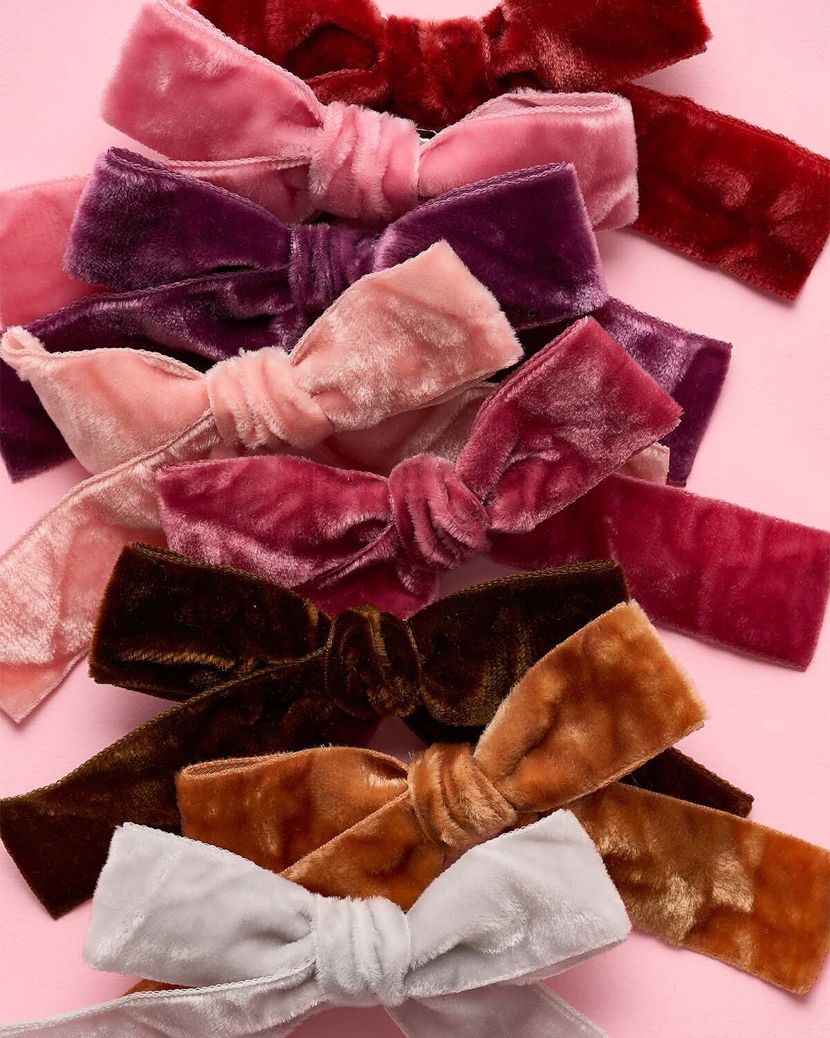 Бархатный бантик VELVETIN VINTAGE