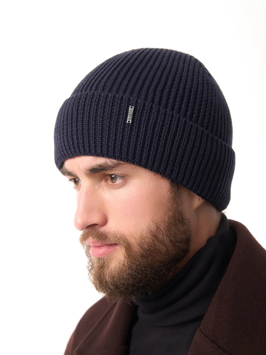 Шапка зимняя на флисе вязаная осень