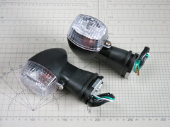 Поворотники Kawasaki ZX-6R ZX-7R ZX-9R ZX10R ZX12R передние белые