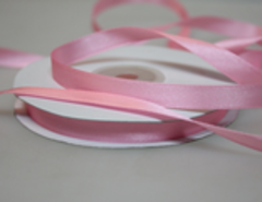 Лента атласная розовая 7 мм.