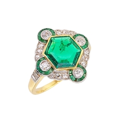 Кольцо Арт-деко с изумрудами и бриллиантами из золота 750 пробы 20 века