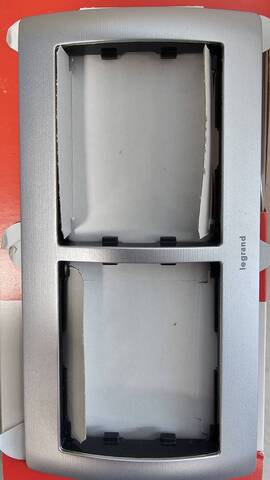 Рамка на 2 поста алюминий Legrand Galea Life, 771952