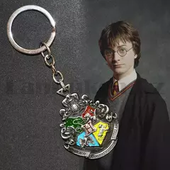 Harry Potter keychain metal Hogwarts