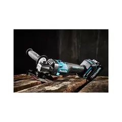 Аккумуляторная угловая шлифовальная машина 125 мм XGT® Makita GA005GZ