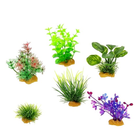 Маленькие пластиковые растения