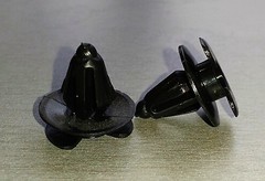 КЛИПСА ОБШИВКИ ДВЕРИ NEXIA (ЧЁРНАЯ) GM