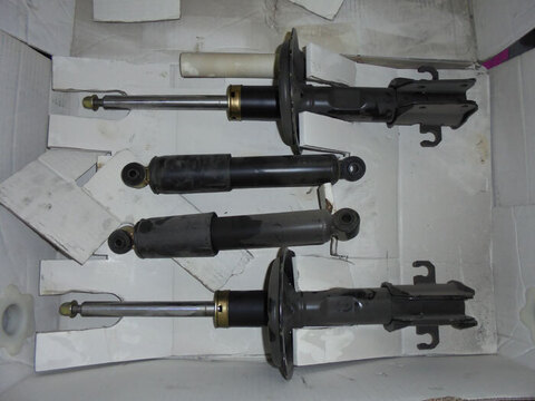 118816 Комплект амортизаторов