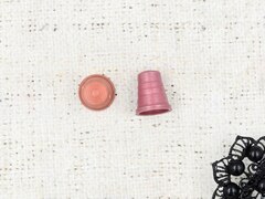 Наперсток пластиковый, пр-во Россия, h 2 см, d 1,6 см, ассорти