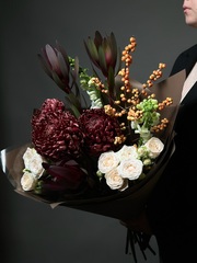 Сборный букет «Игра контрастов»