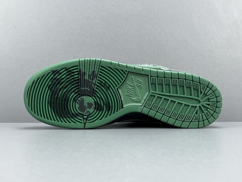 THERE Skateboards x Nike Dunk Low SB 'Ultra Humanized' 