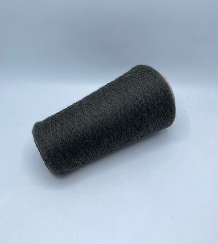 Folco (пр.Италия). 2/28 1400м/100гр, 50% меринос, 50% акрил, цвет-Дремучий лес,меланж(65/726), арт.34137
