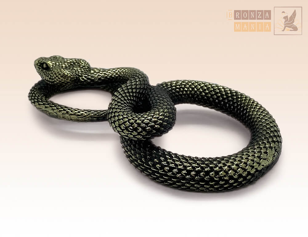 Купить змей спб. Фигурки змей. Змея фигурка. Прикольная фигурка змеи. Фигурка змея e129189.