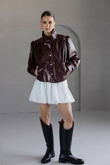 Бомбер из эко-кожи с драпировкой бордовый