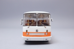 LAZ-699R white-orange Classicbus 1:43