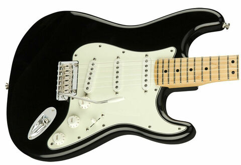 FENDER PLAYER Stratocaster MN BLK электрогитара