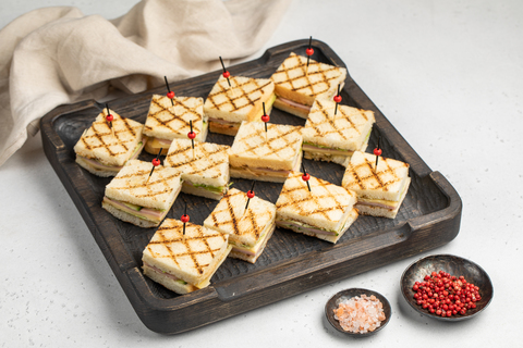 Мини-сэндвич с ветчиной и сыром, 12 шт.