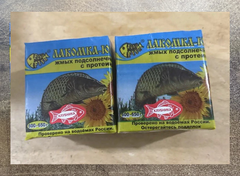 Жмых Лакомка-Юга с протеином подсолнечный/ ПОДСОЛНУХ( 1 брикет/ 20 кубиков) 18 брикетов/ ящик/ цвет коричневый/600-650г