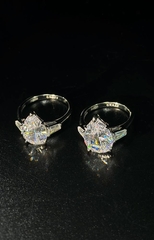 Кольцо GRAFF из серебра с камнем в огранке капля, размер 4ct карата