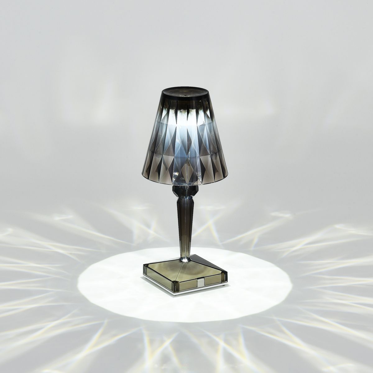 Настольная лампа ST Luce Sparkle SL1010.734.01