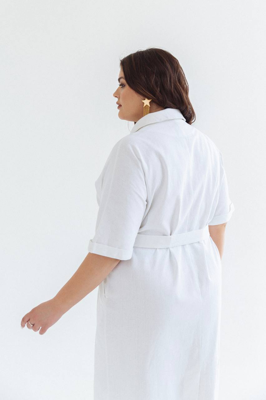 Платье-рубашка льняное; белый