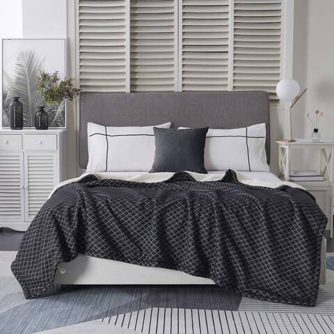 Плед 220х240 Sofi De MarkO Гранд темно-серый