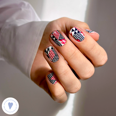 ПЛЕНКИ NAIL WRAPS GEOMATIC