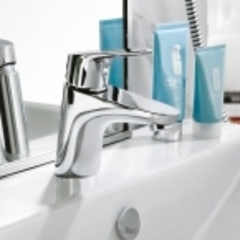 СМЕСИТЕЛЬ BRAVAT НА РАКОВИНУ DROP F14898C-1